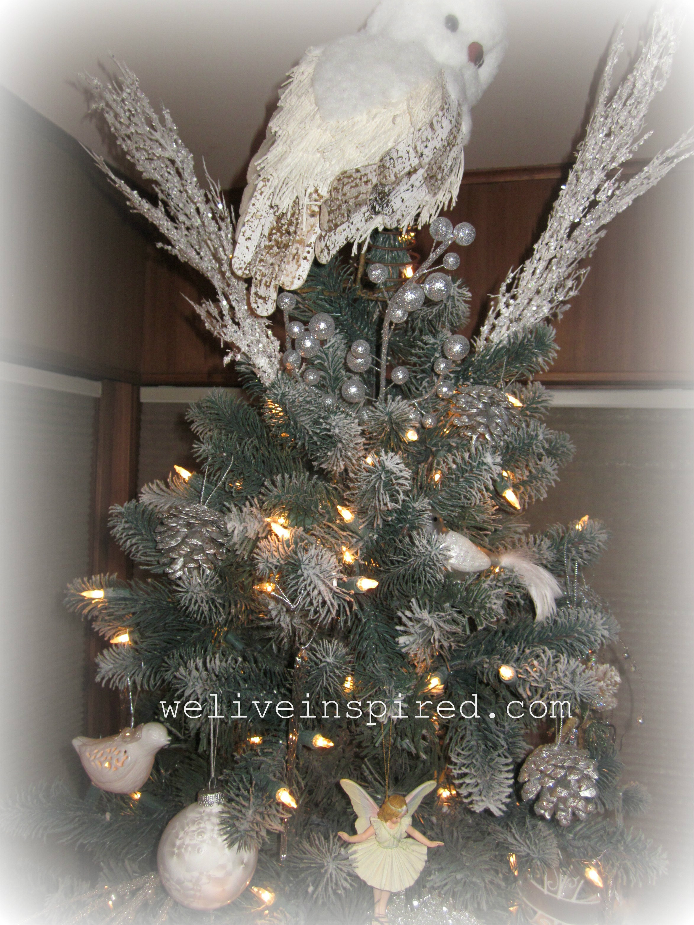 Classy Christmas Decor-My Snowy Owl Tree Topper